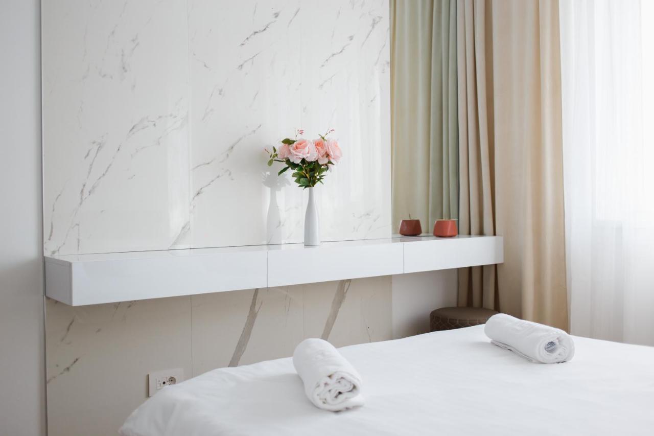 Elegant & Spacious - Central Apartment Oradea Ngoại thất bức ảnh